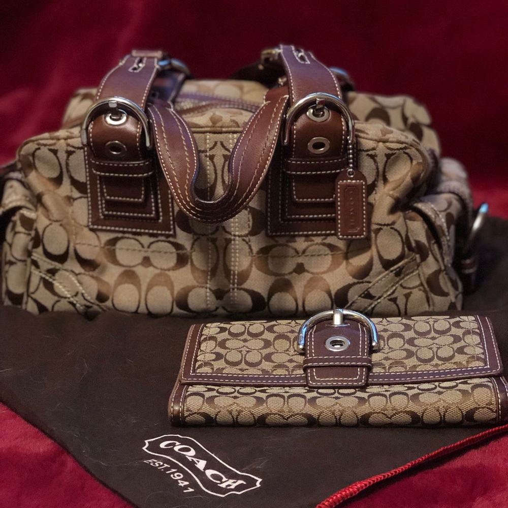 Pristine Coach purse with matching wallet.